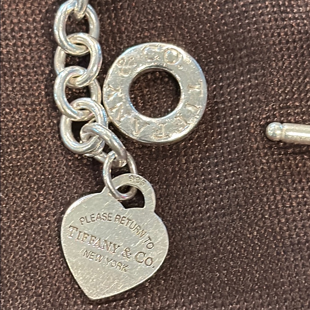Tiffany & Co. Silver Cable Link Bracelet - Picture 4 of 7